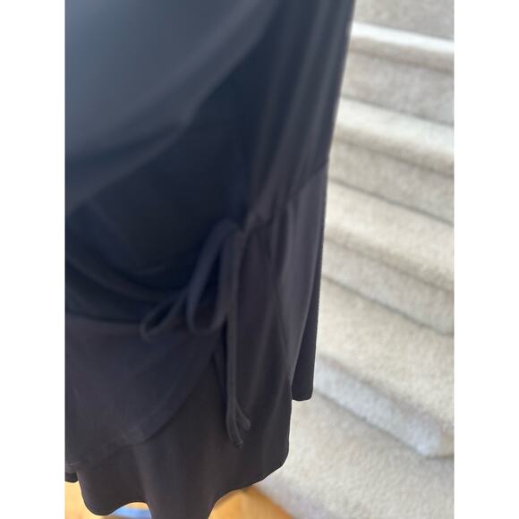 Torrid Black V-Neck Wrap Tie Long Sleeve Blouse - Picture 2 of 8